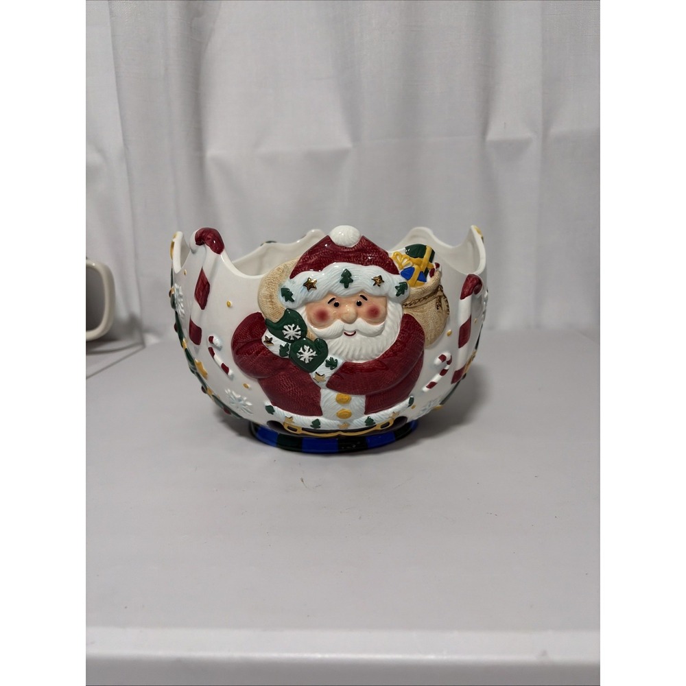 St Nicholas Square 1999 Christmas Santa Claus Ceramic Chip Serving Bowl 9.5in